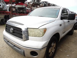 2007 Toyota Tundra SR5 White Extended Cab 5.7L AT 2WD #Z23317